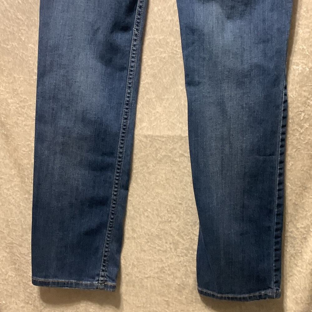 Levi’s 524 Too Superlow Kick Boot Cut Medium Dark Wash Jeans Womens size 26 - Picture 5 of 11